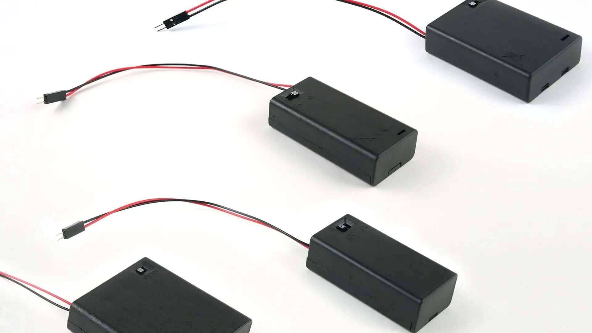 Breadboard-compatible battery box / cases with different voltages (3V, 4.5V, 6V, 9V) - EIM Technology SHOP